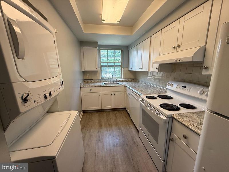 2910 Willston Pl #202, Falls Church, VA 22044