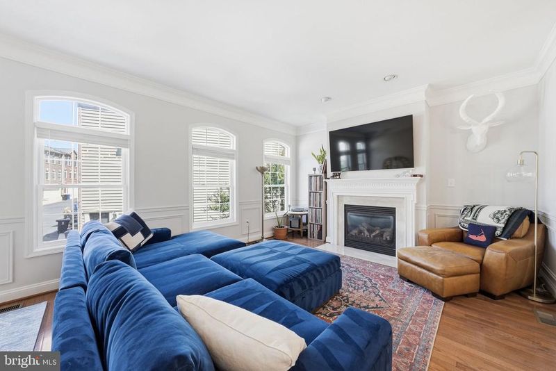 3447 25th Ct S, Arlington, VA 22206