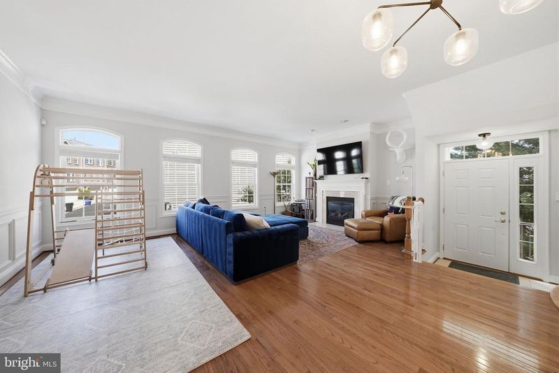 3447 25th Ct S, Arlington, VA 22206