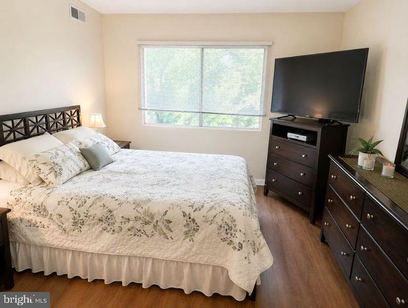 3760 Bel Pre Rd #3760-14, Silver Spring, MD 20906