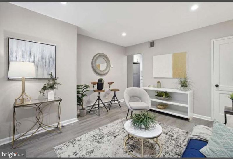 1721 Gales Pl NE, Washington, DC 20002