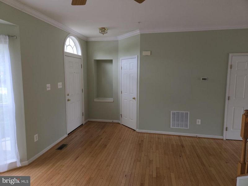 6645 Mcgrath Pl, Frederick, MD 21703