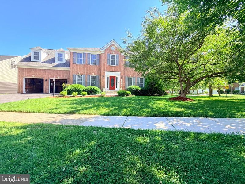 11610 Seneca Forest Cir, Germantown, MD 20876