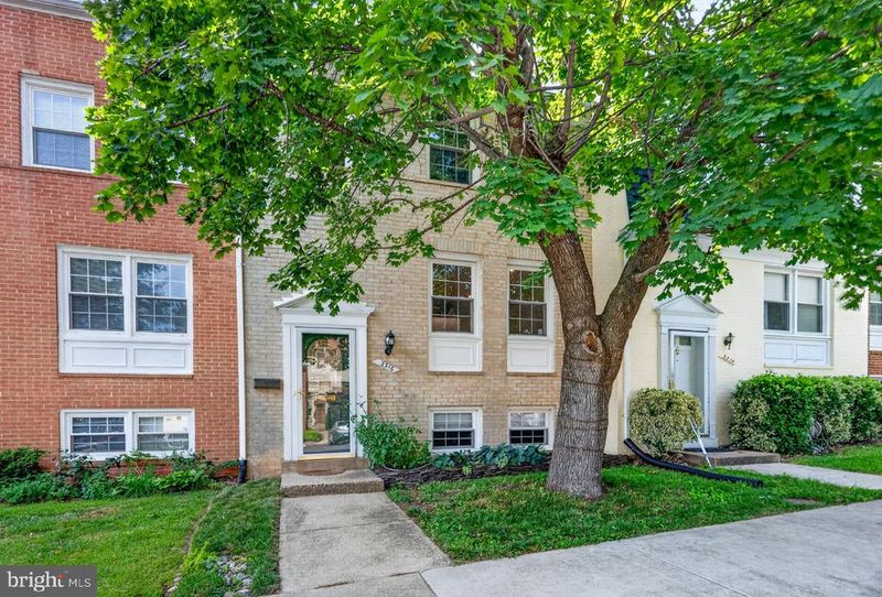 3316 Webley Ct, Annandale, VA 22003