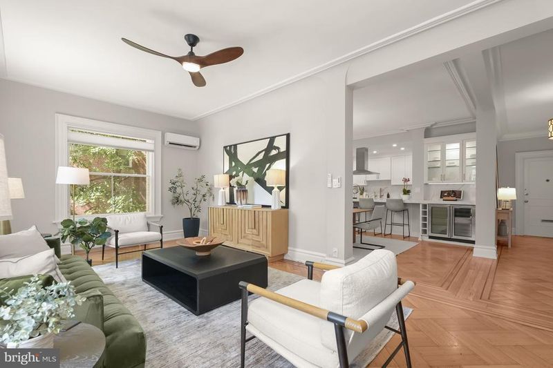 2039 New Hampshire Ave NW #105, Washington, DC 20009