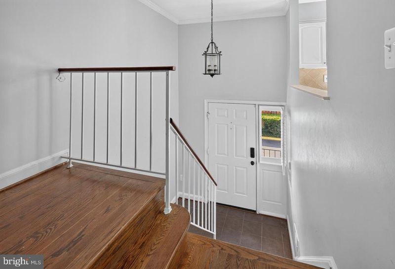 3334 2nd St S, Arlington, VA 22204