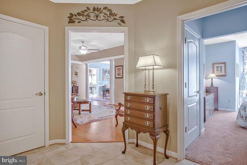7315 Brookview Rd #207, Elkridge, MD 21075