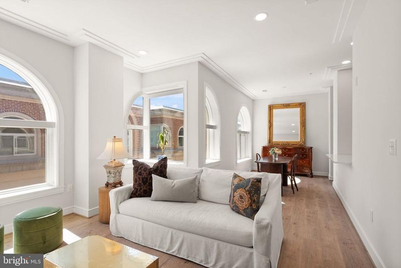 625 Slaters Ln #401, Alexandria, VA 22314