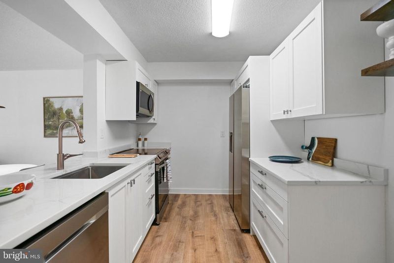 2100 Langston Blvd #217, Arlington, VA 22201