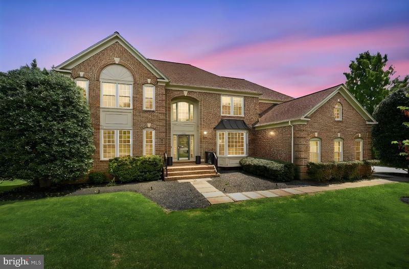1405 Woodhurst Blvd, Mclean, VA 22102
