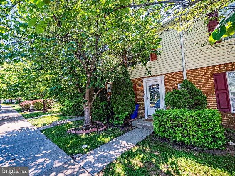 532 Essex Pl, Frederick, MD 21703