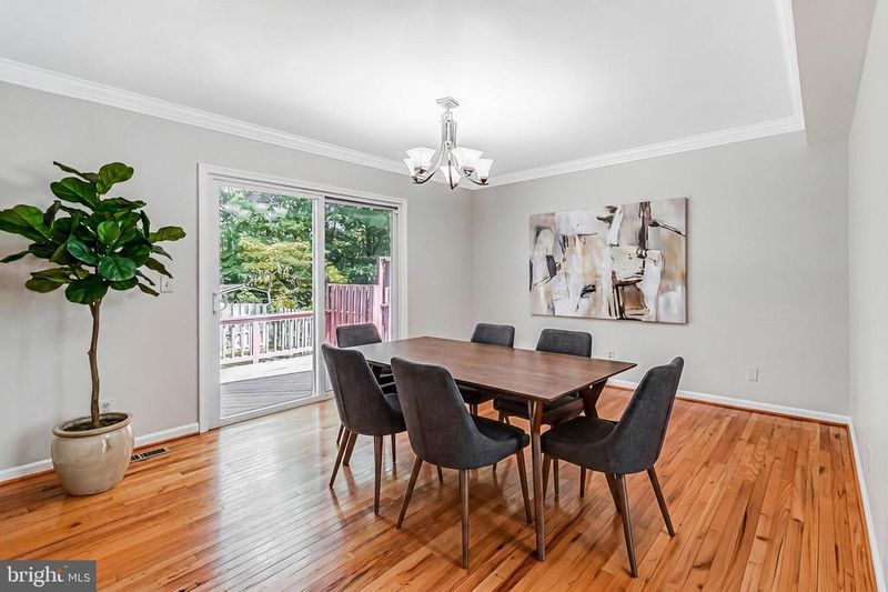 50 Robinson Landing Rd, Severna Park, MD 21146