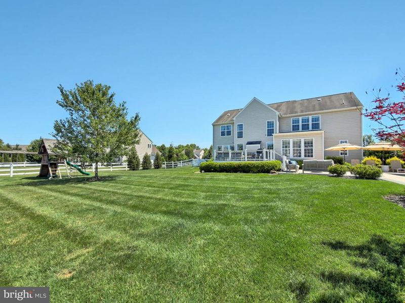 41324 Wilton Dr, Leesburg, VA 20175