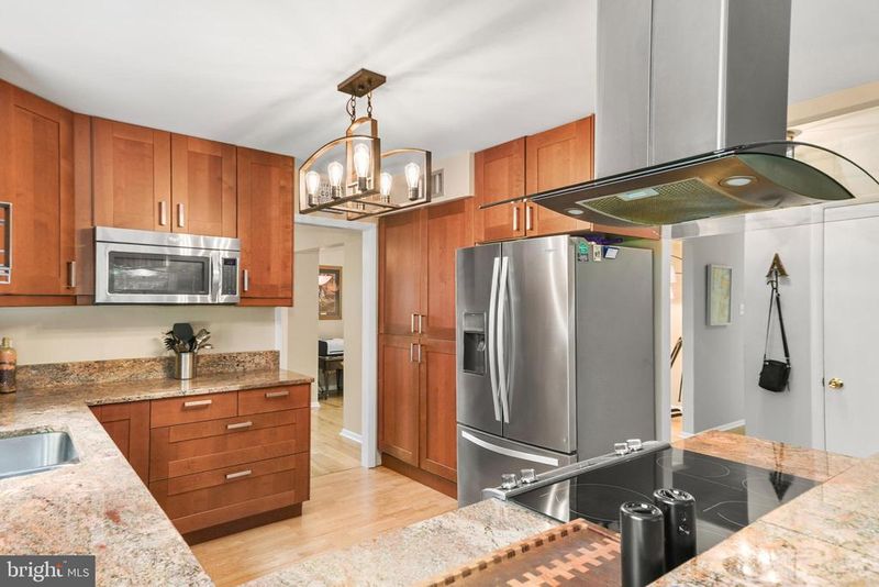 7309 Westwood Dr, Frederick, MD 21701