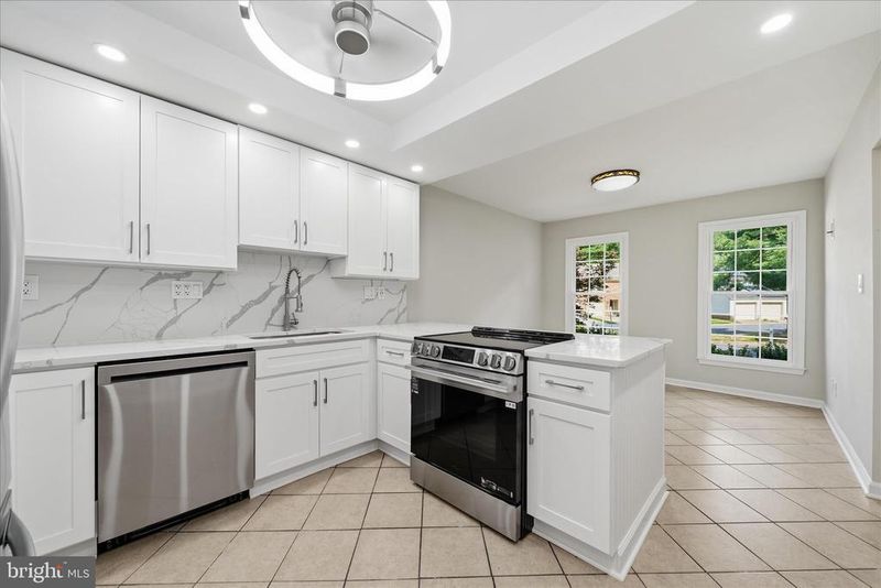 20126 Waringwood Way, Gaithersburg, MD 20886