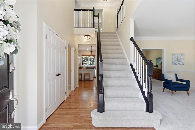 3801 Wheatgrain Ln, Fairfax, VA 22033
