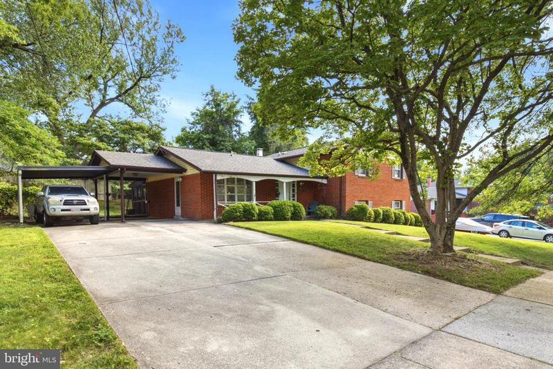 1011 Devere Dr, Silver Spring, MD 20903