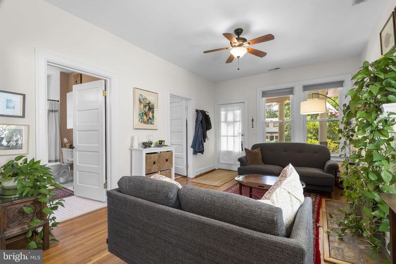 7311 Flower Ave, Takoma Park, MD 20912