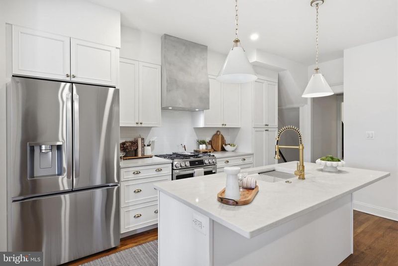 413 Hamilton St NW, Washington, DC 20011