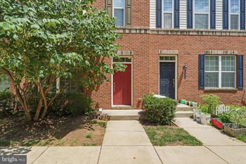 3548 Woodlake Dr #21, Silver Spring, MD 20904
