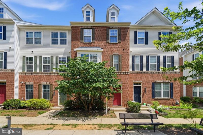 3548 Woodlake Dr #21, Silver Spring, MD 20904