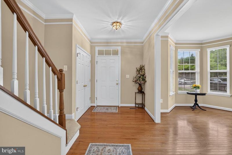 9957 Guilford Rd, Jessup, MD 20794