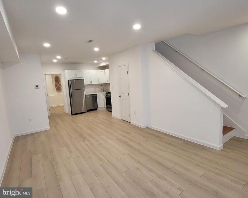 562 24th St NE, Washington, DC 20002