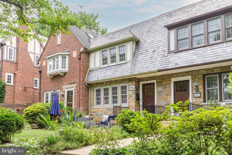 4443 Greenwich Pw NW, Washington, DC 20007