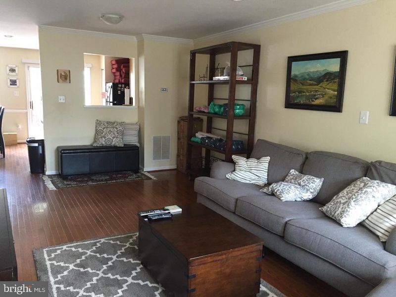 45027 Fellowship Sq, Ashburn, VA 20147