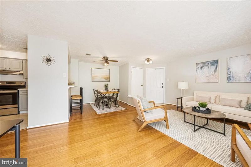 26000 Brigadier Pl #J, Damascus, MD 20872