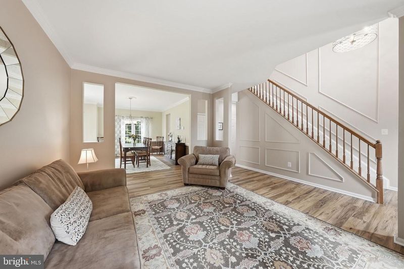 20363 Flushing Meadows Ct, Ashburn, VA 20147