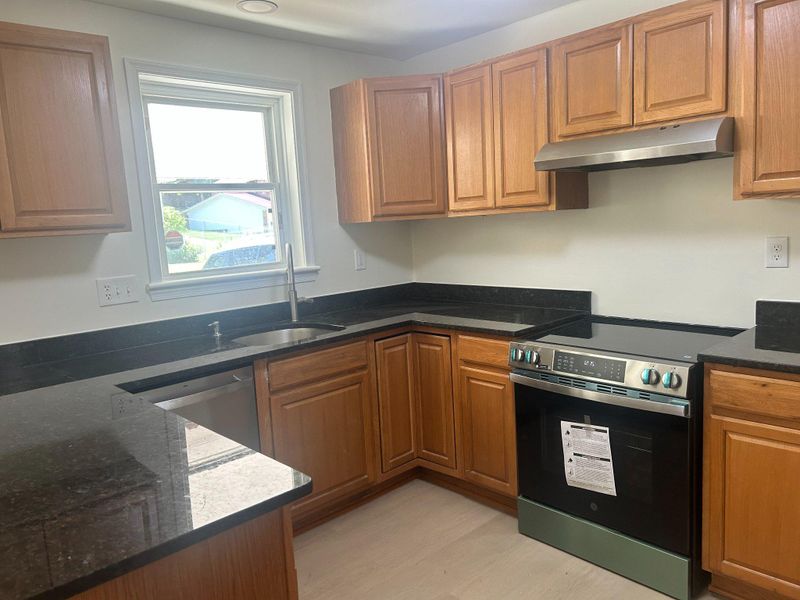 4514 Simmons Ln, Temple Hills, MD 20748