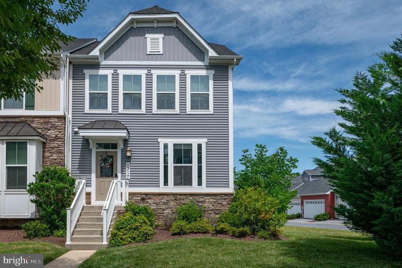 1317 Scheer St, Brunswick, MD 21716