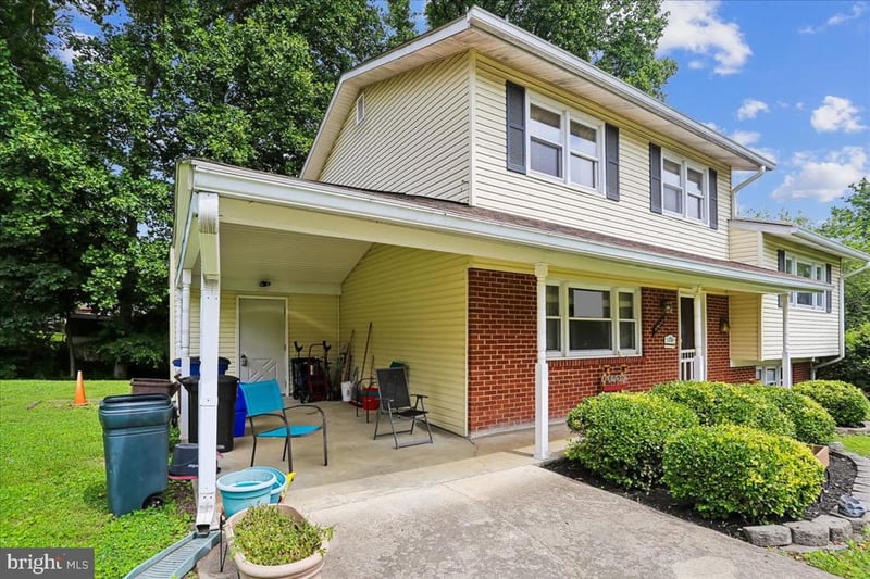 12622 Eastbourne Dr, Silver Spring, MD 20904