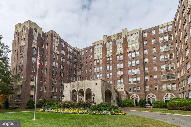 4000 Cathedral Ave NW #842B, Washington, DC 20016