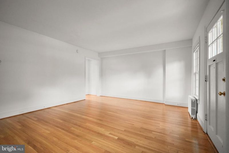 3708 S St NW, Washington, DC 20007