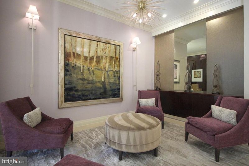 2451 Midtown Ave #305, Alexandria, VA 22303