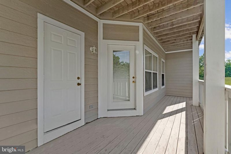 14313 Climbing Rose Way #205, Centreville, VA 20121