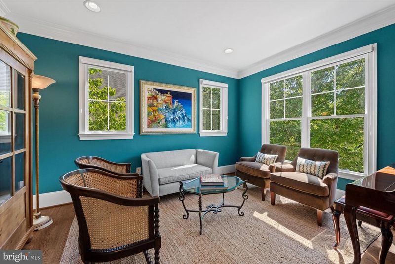 4519 25th Rd N, Arlington, VA 22207