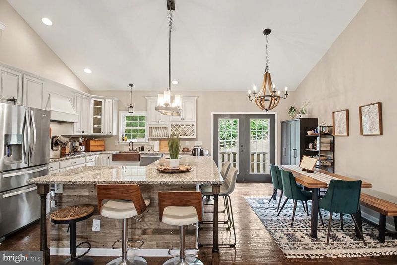 229 Colebrook Rd, Fredericksburg, VA 22405