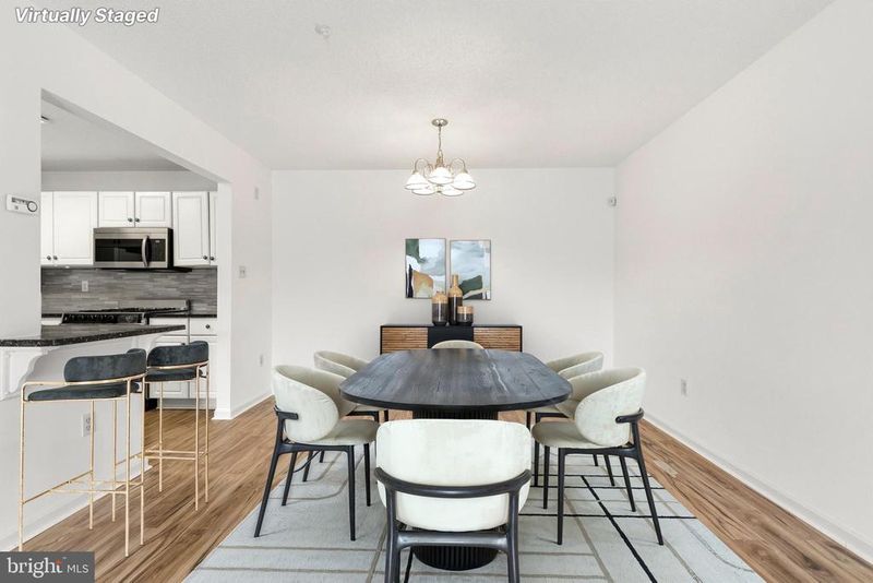 10022 Vanderbilt Cir #10, Rockville, MD 20850