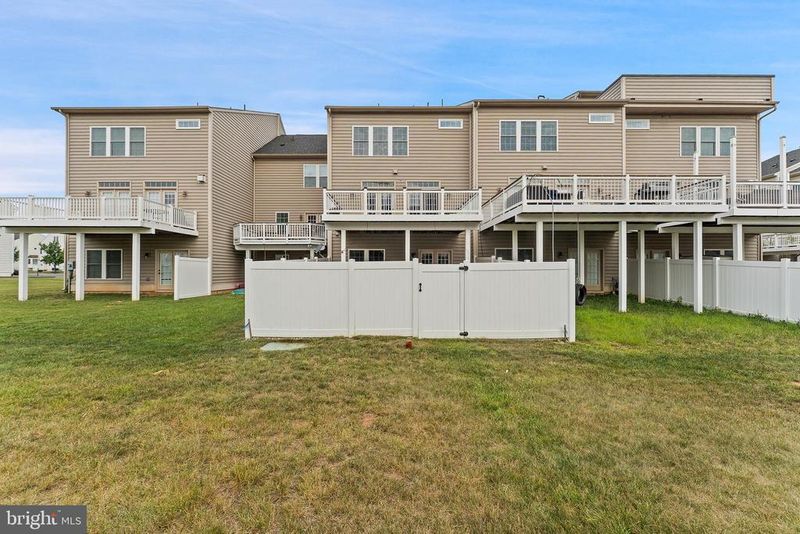 21254 Barley Hall Ter, Ashburn, VA 20147