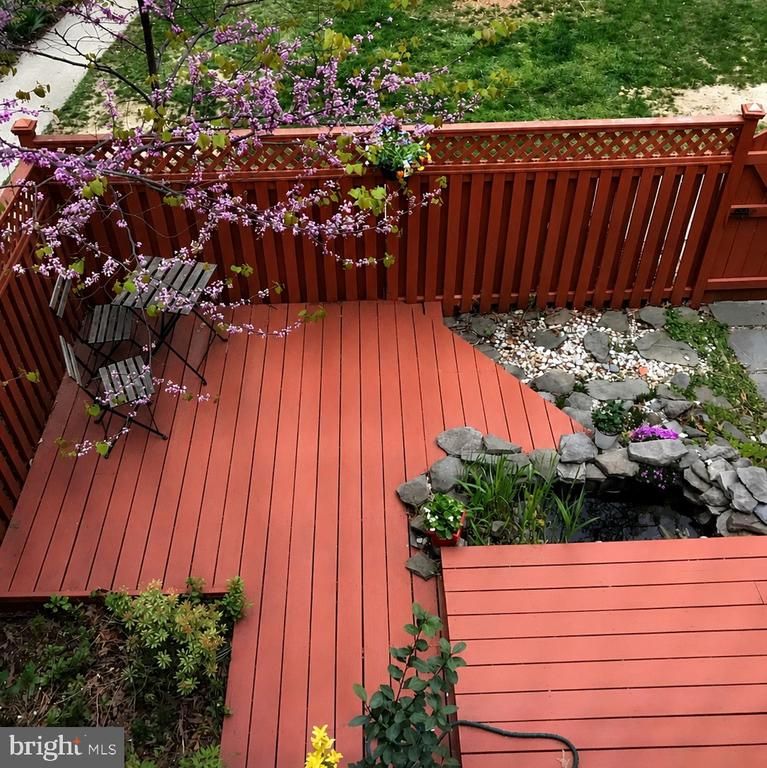 103 N George Mason Dr, Arlington, VA 22203