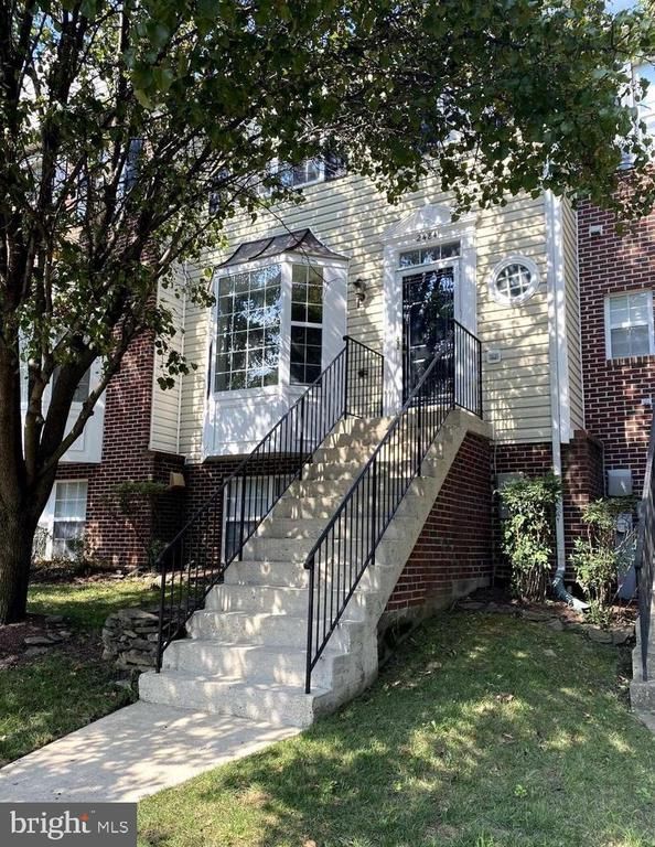 2484 Revere Ct #27B, Crofton, MD 21114