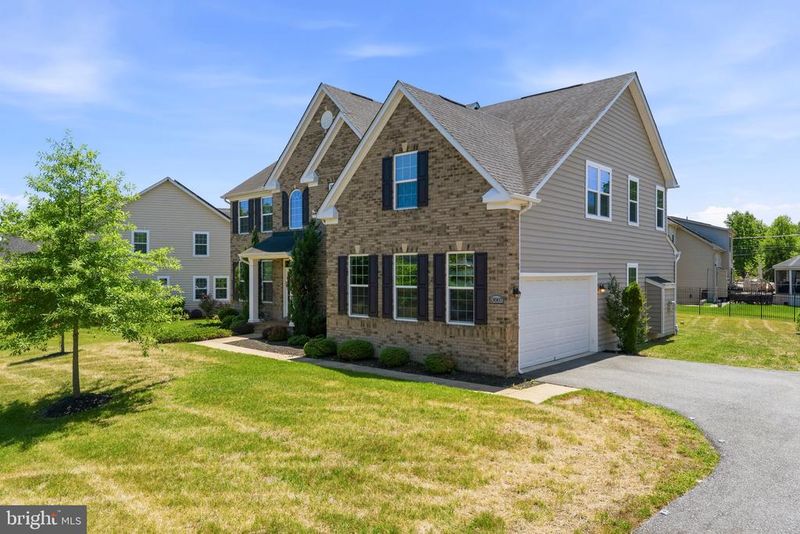 13807 Shannock Ln, Upper Marlboro, MD 20774