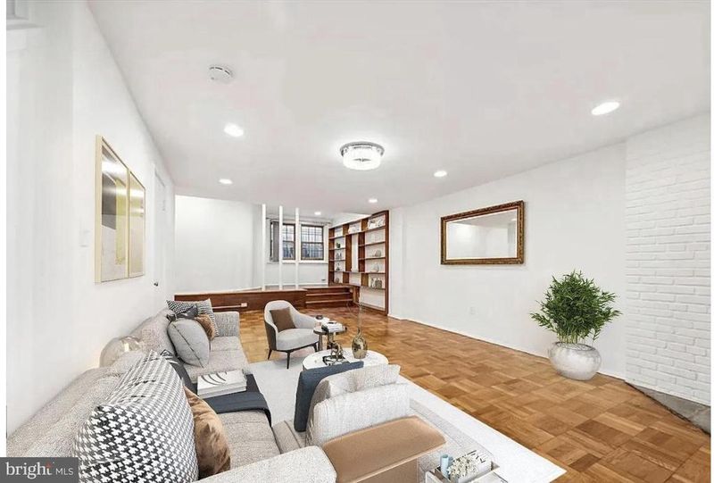 4102 Arkansas Ave NW, Washington, DC 20011