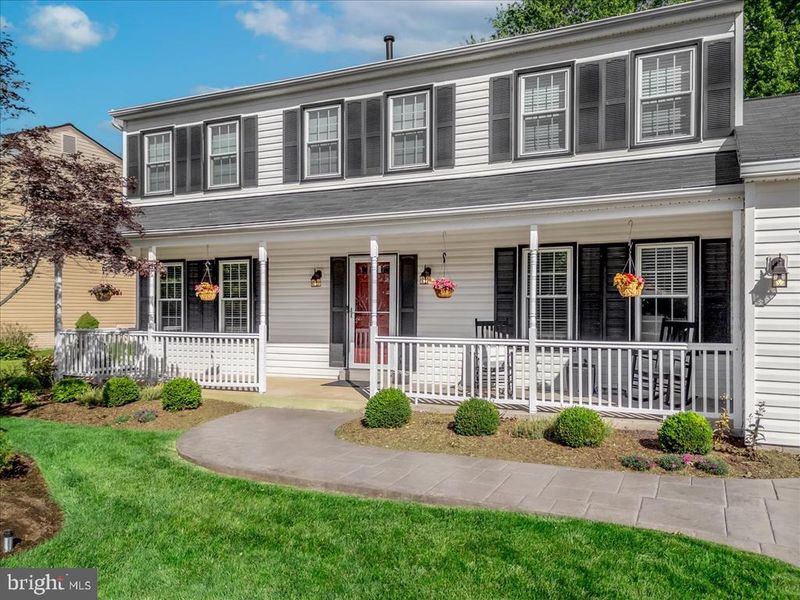 5510 Buggy Whip Dr, Centreville, VA 20120