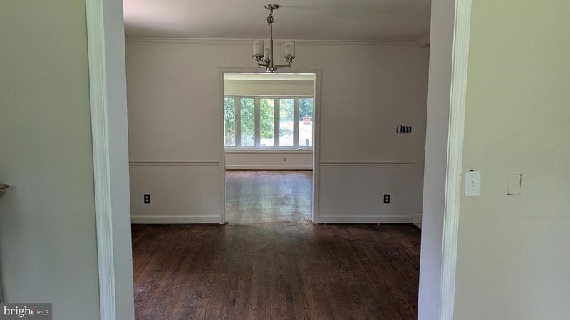 12715 Two Farm Dr, Silver Spring, MD 20904
