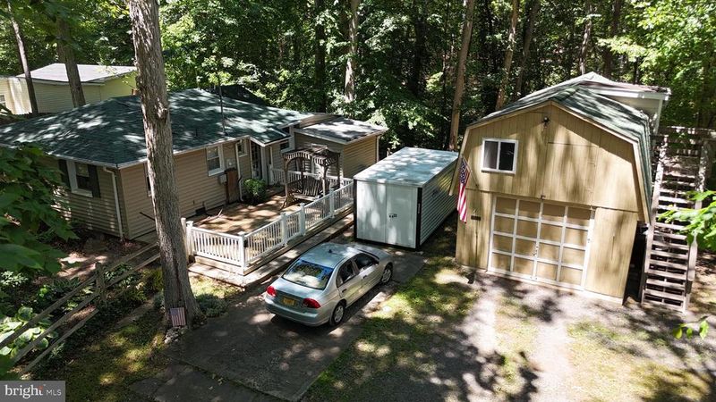 11821 Mandy Ln, Manassas, VA 20112