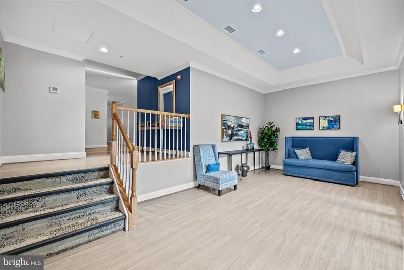 5112 Donovan Dr #107, Alexandria, VA 22304
